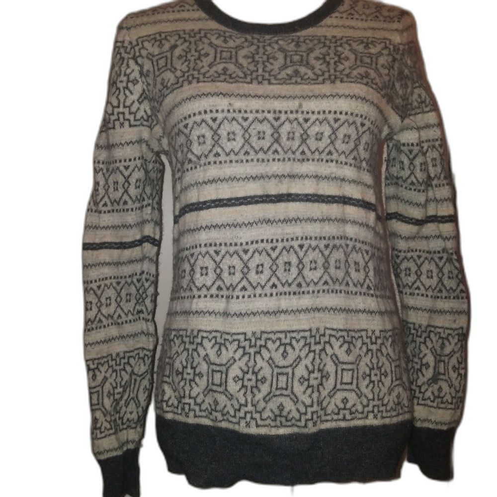 J crew Gray and White size medium with cashmere warm sweater - Christmas Sweater